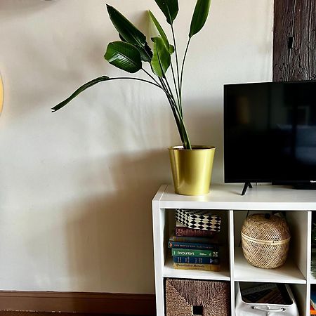 דטרויט 420 Friendly Boho Loft Downtown King Suite Free Parking מראה חיצוני תמונה