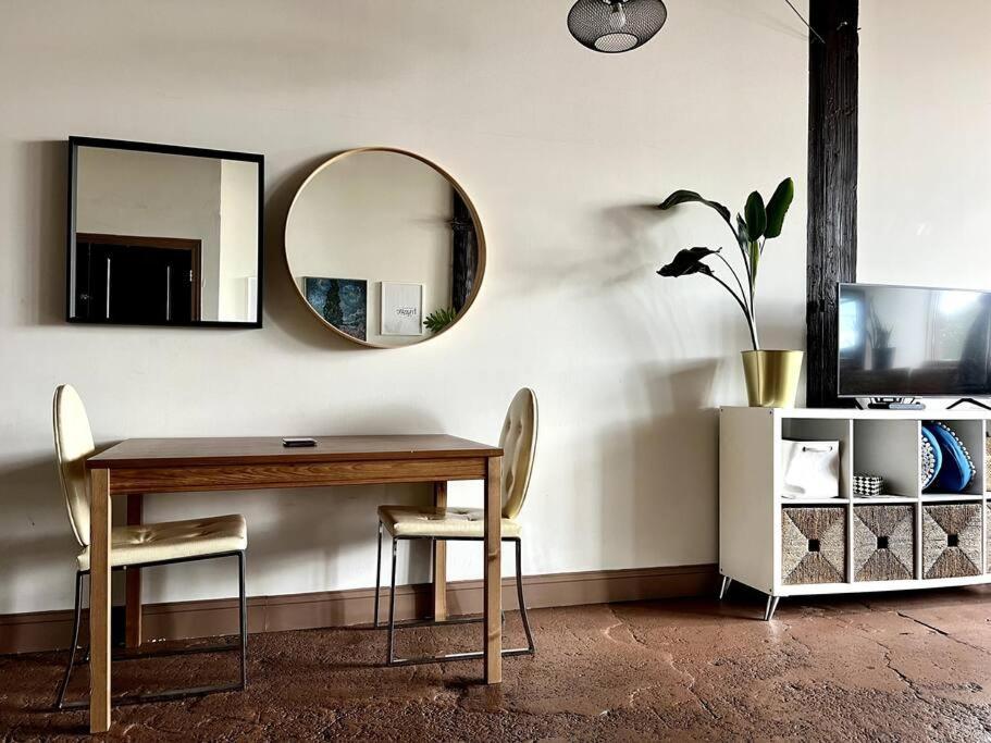 דטרויט 420 Friendly Boho Loft Downtown King Suite Free Parking מראה חיצוני תמונה